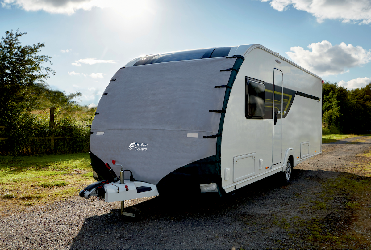 Universal caravan Towing Cover